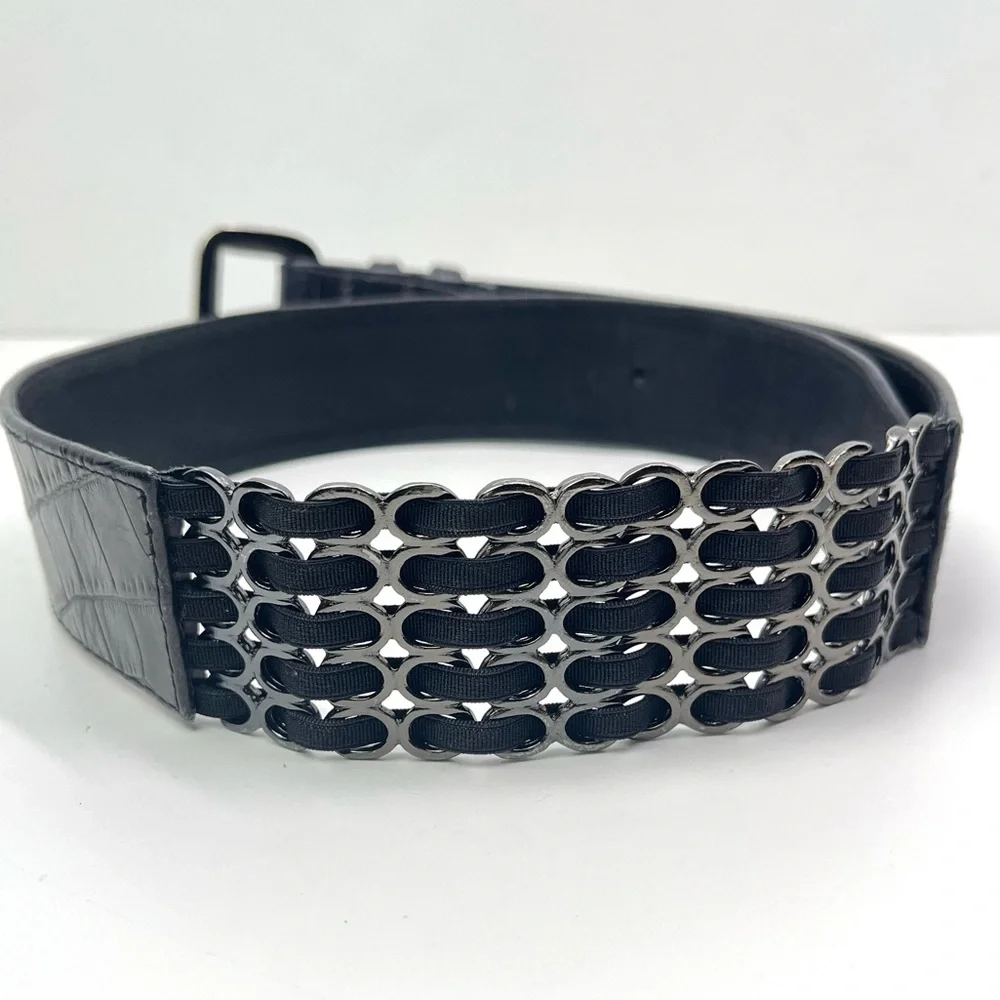 Suzi Roher Women's Black Stretch Embossed Leather Statement Chain Belt